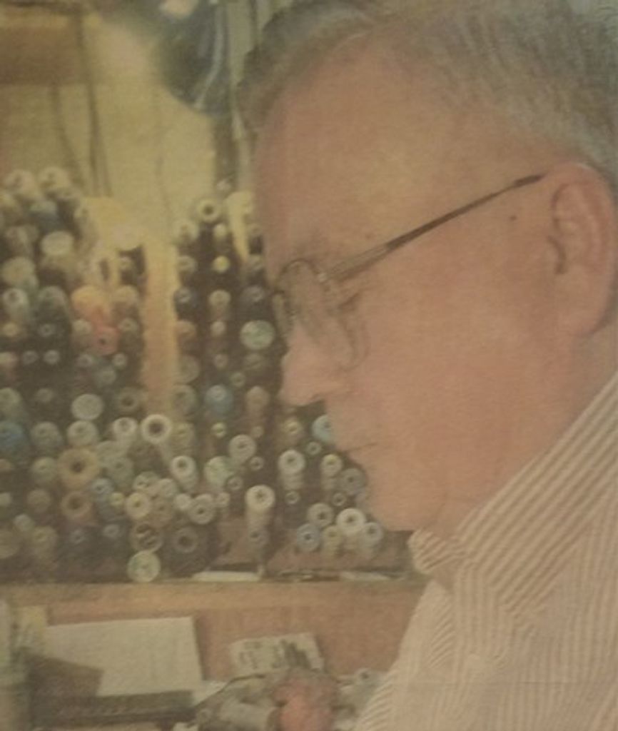 Chester L Lowe Profile Photo