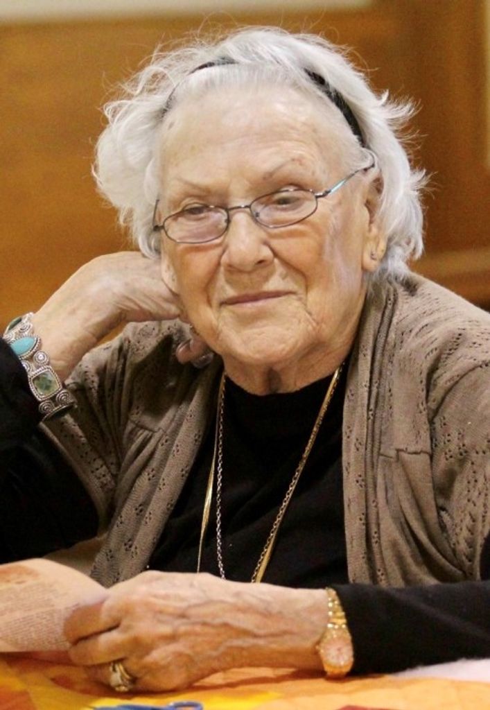 Pauline "Polly" (Thompson)  Elliott