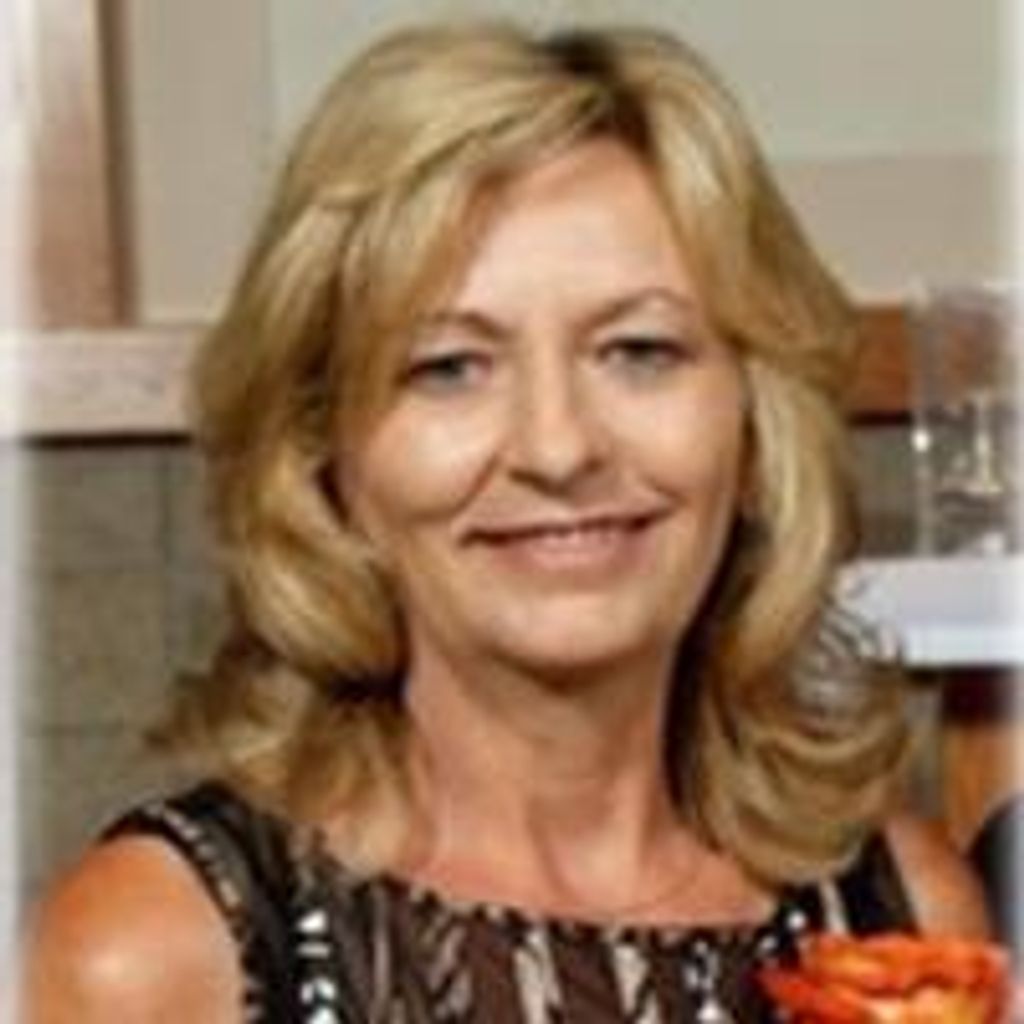 Leann L Turnbow