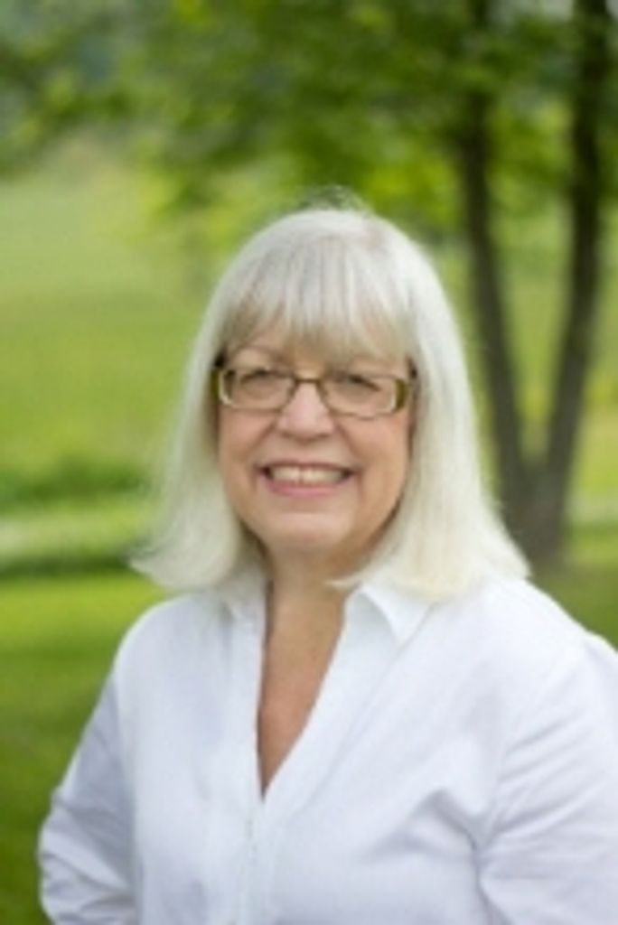 Mary Elizabeth Mcnealy