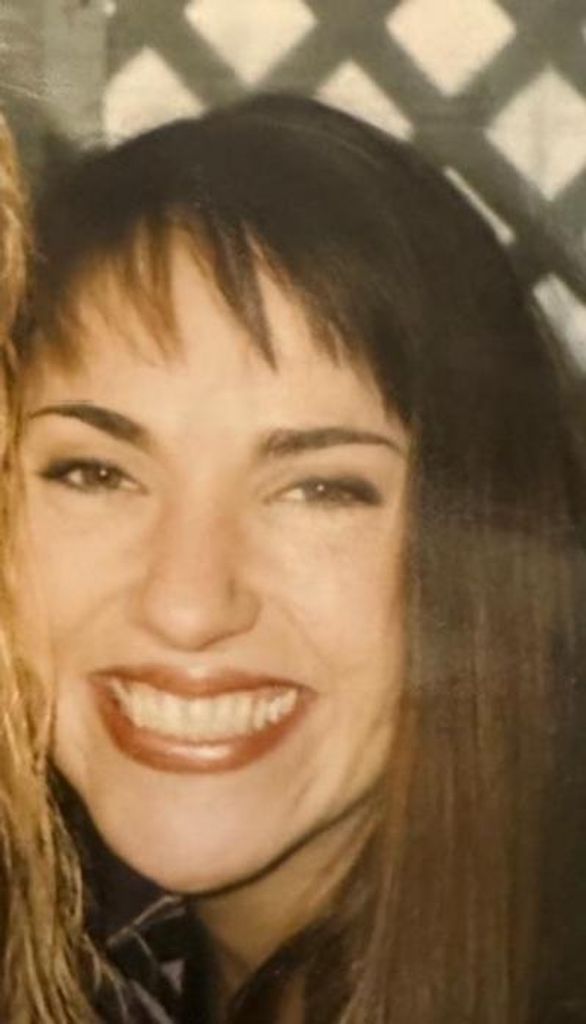 Leslie Jo Young Profile Photo