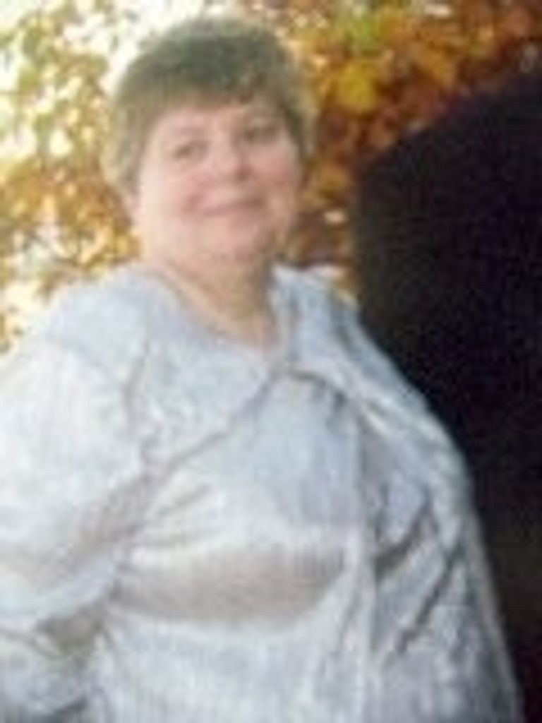 Mary Kate Shore (Veme)