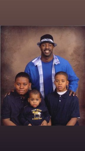 Welton "Mackay" Mcswine Profile Photo