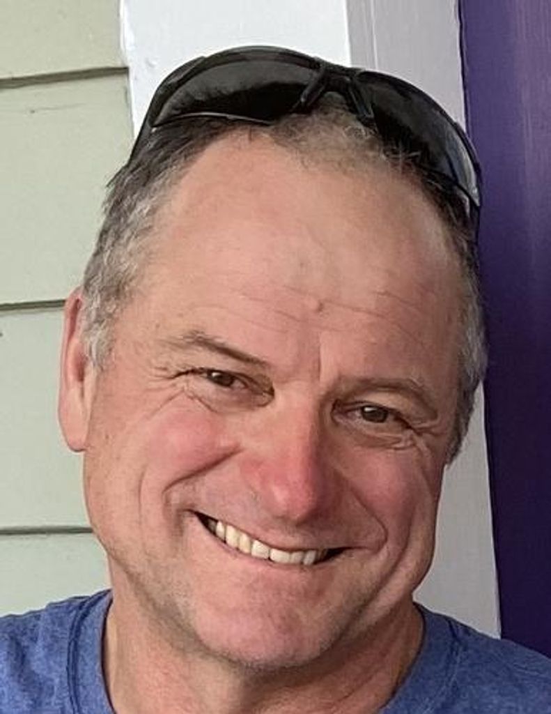 Michael Arnold Profile Photo