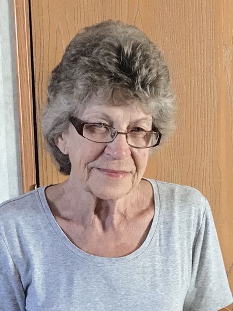 Marjean Louise Schmoll Profile Photo