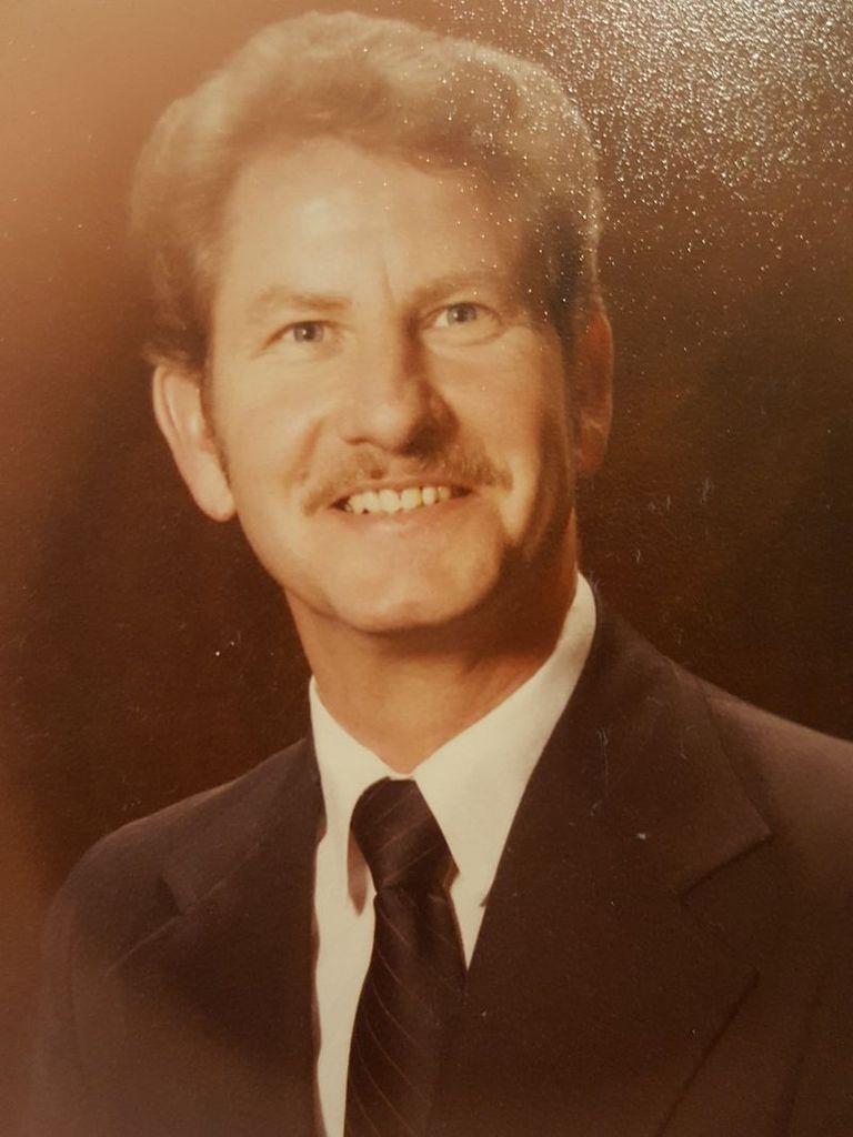 Lynn Ray McBride Profile Photo