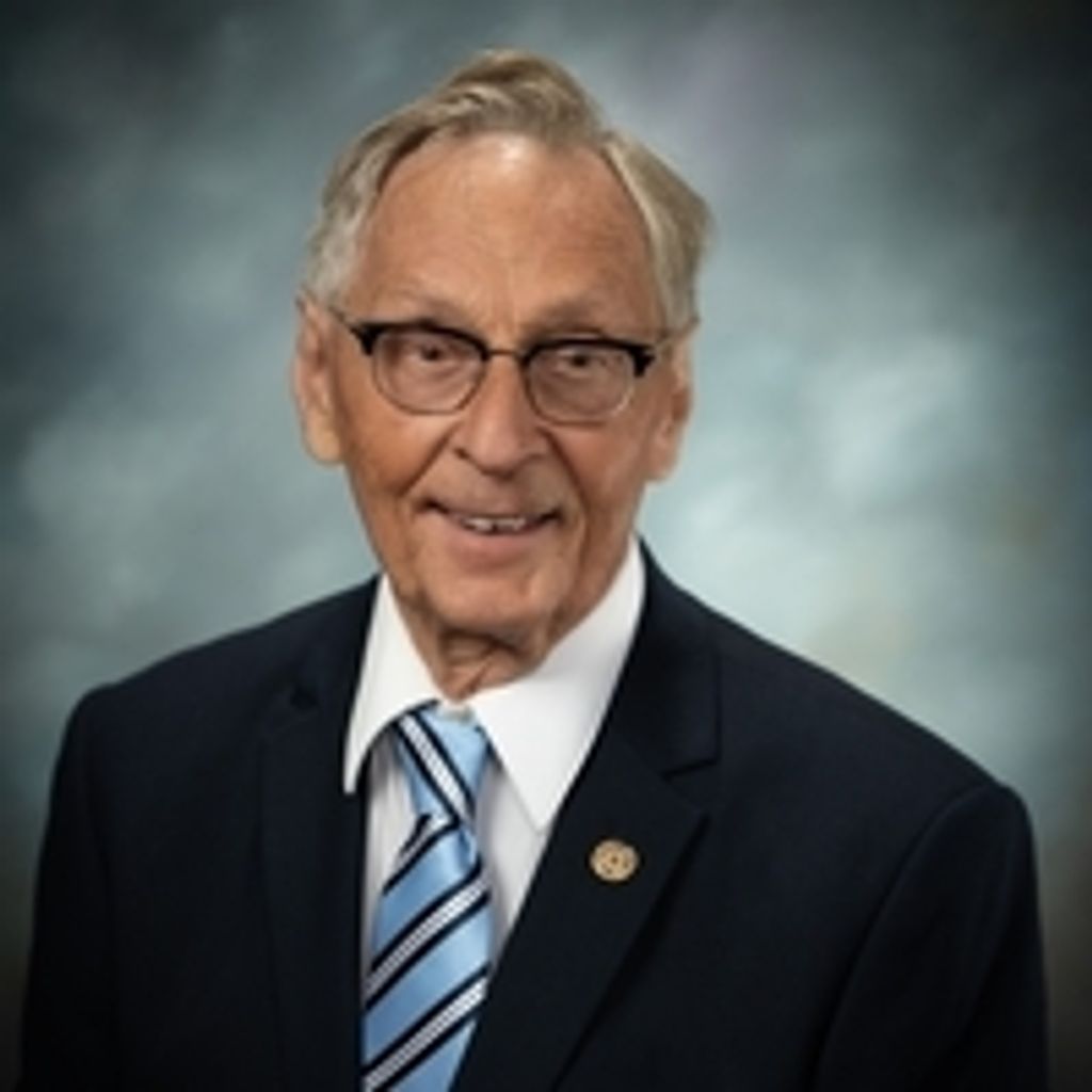 Douglas Ralph "Pete" Raper Profile Photo