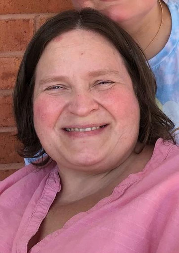 Kim Domanski Profile Photo