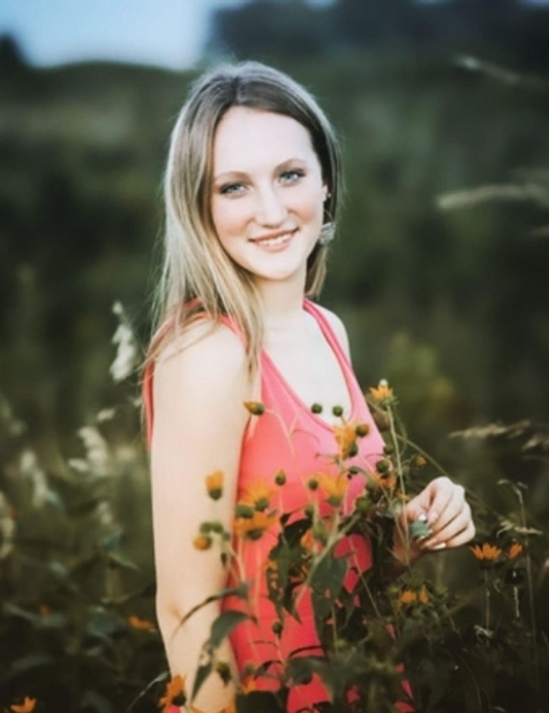 Mollie Elizabeth Quick Profile Photo