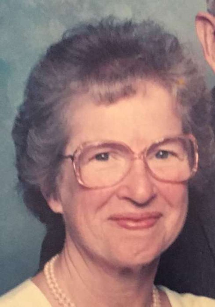 Betty V. (Singer)  Gallo