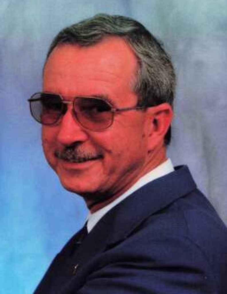 Walter Ernest Fox, Jr. Profile Photo