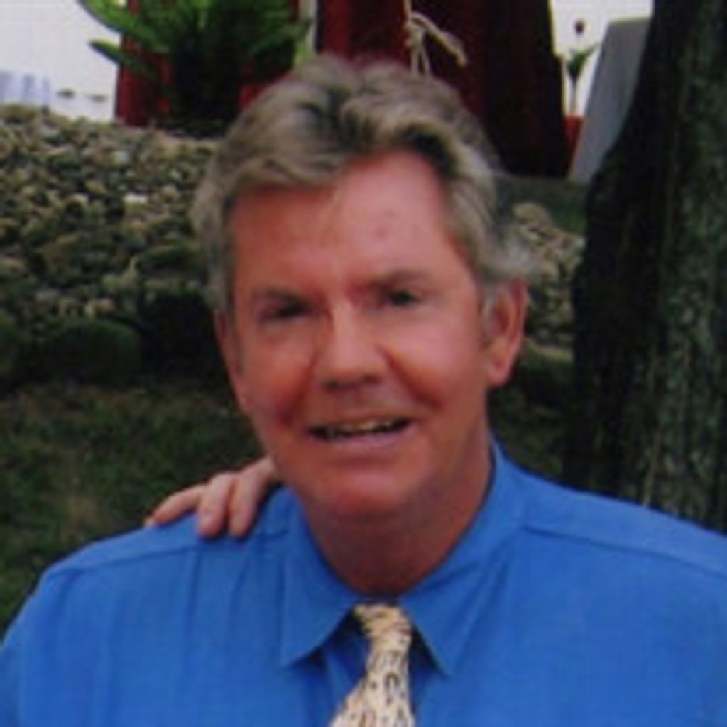 Edmund G Siess