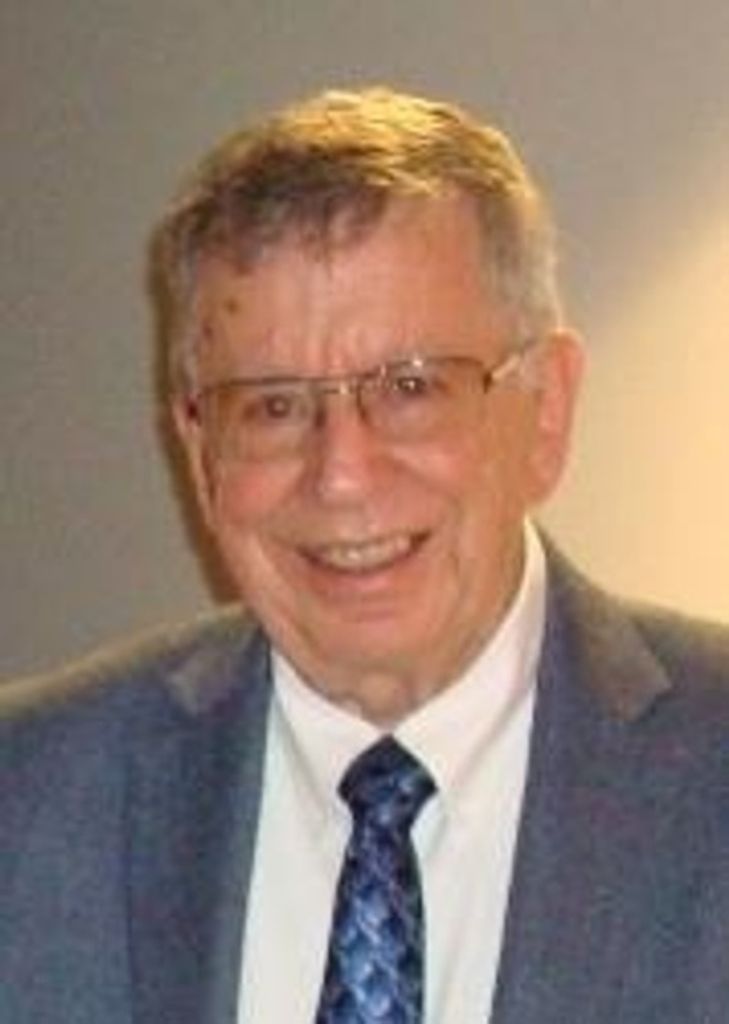 Thomas Harvey Mcnally Profile Photo