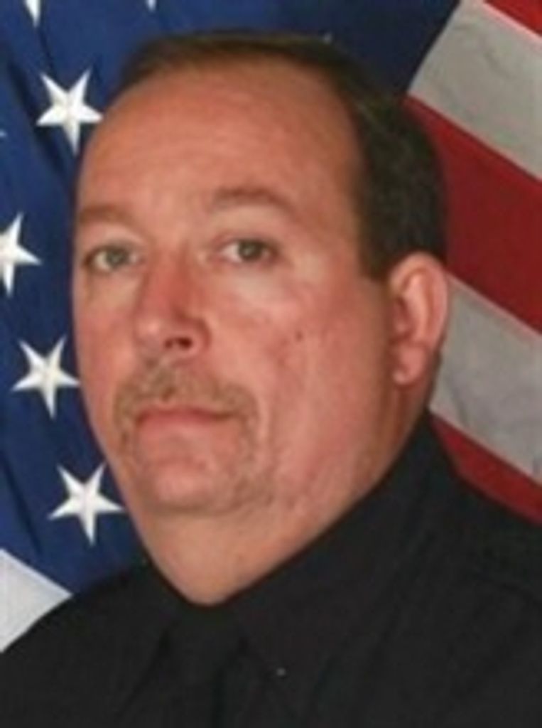 Gregory  Lynn Woodal