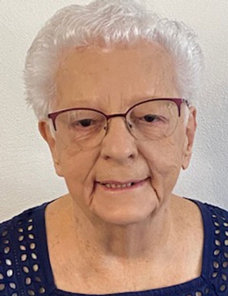 Lois June Owoc Profile Photo