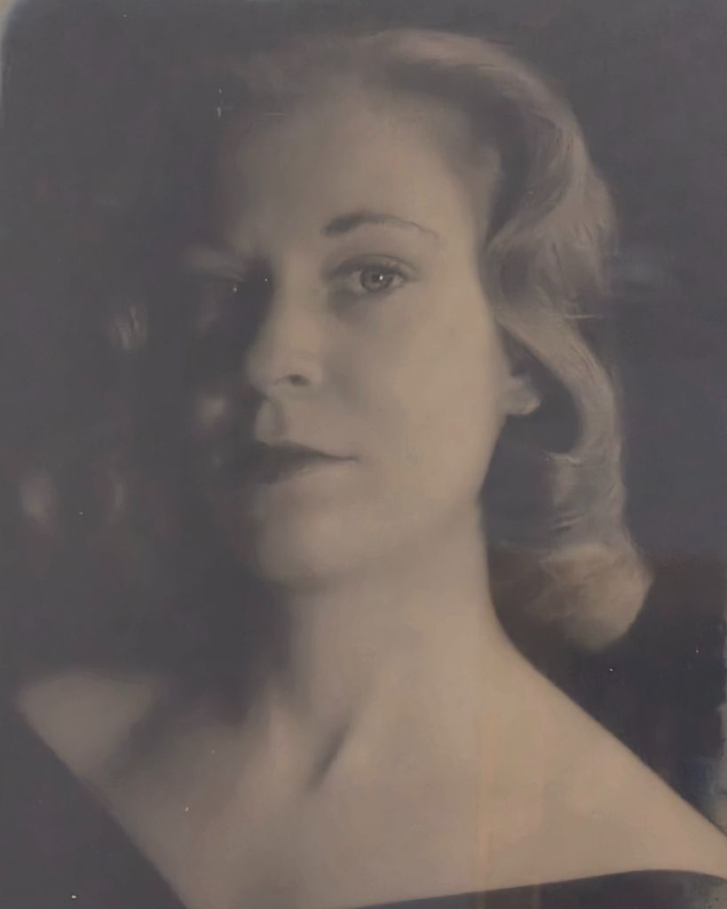 Susan Fenollosa Sorenyi-Sander Profile Photo