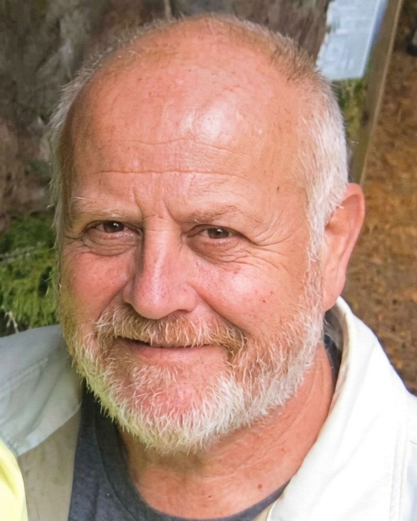 David Wayne MacLean Profile Photo
