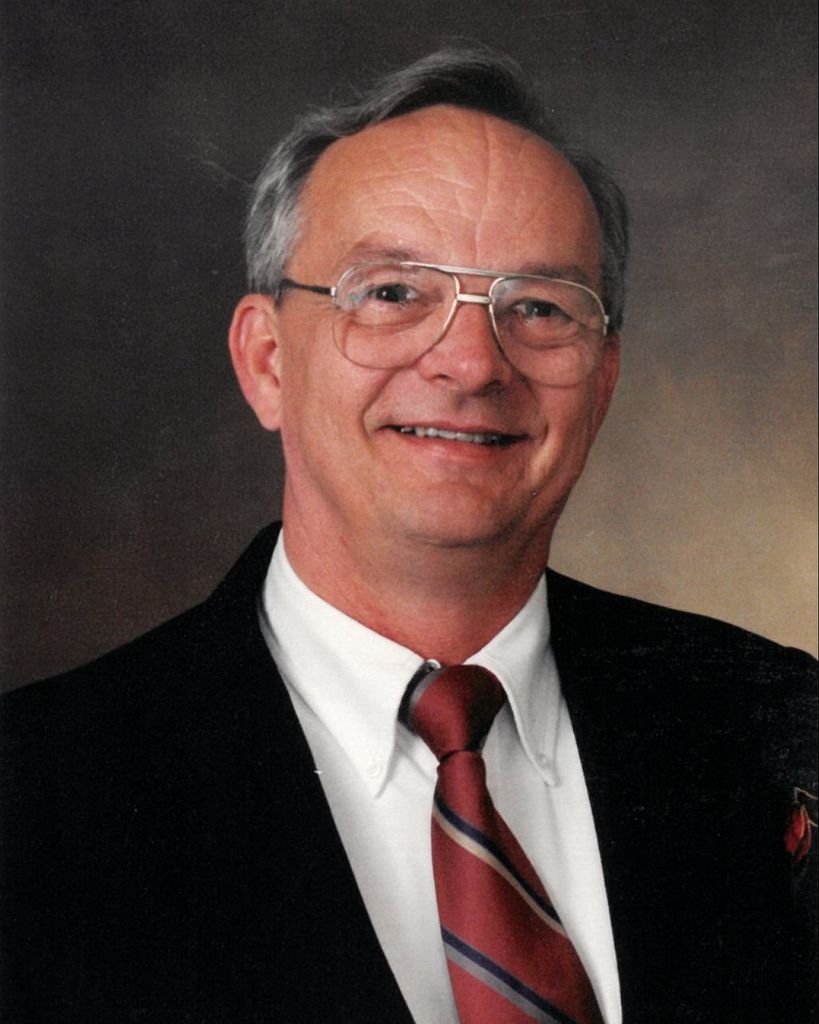 Angus Archibald McQueen Profile Photo