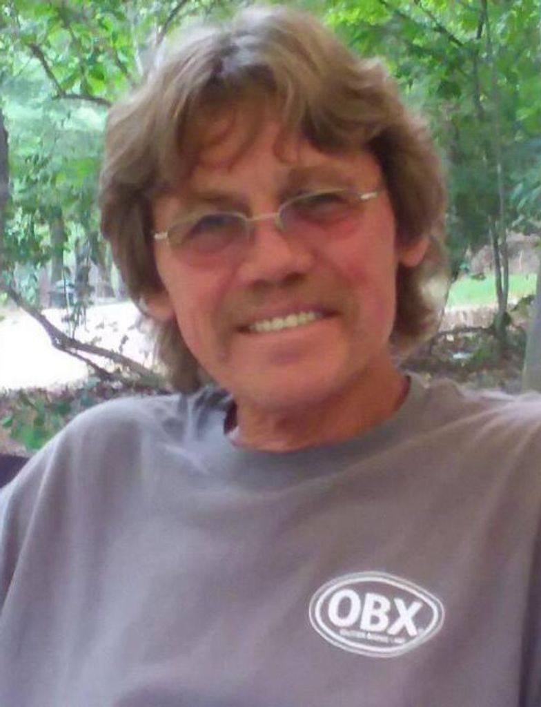 Larry Franklin Hartman Profile Photo