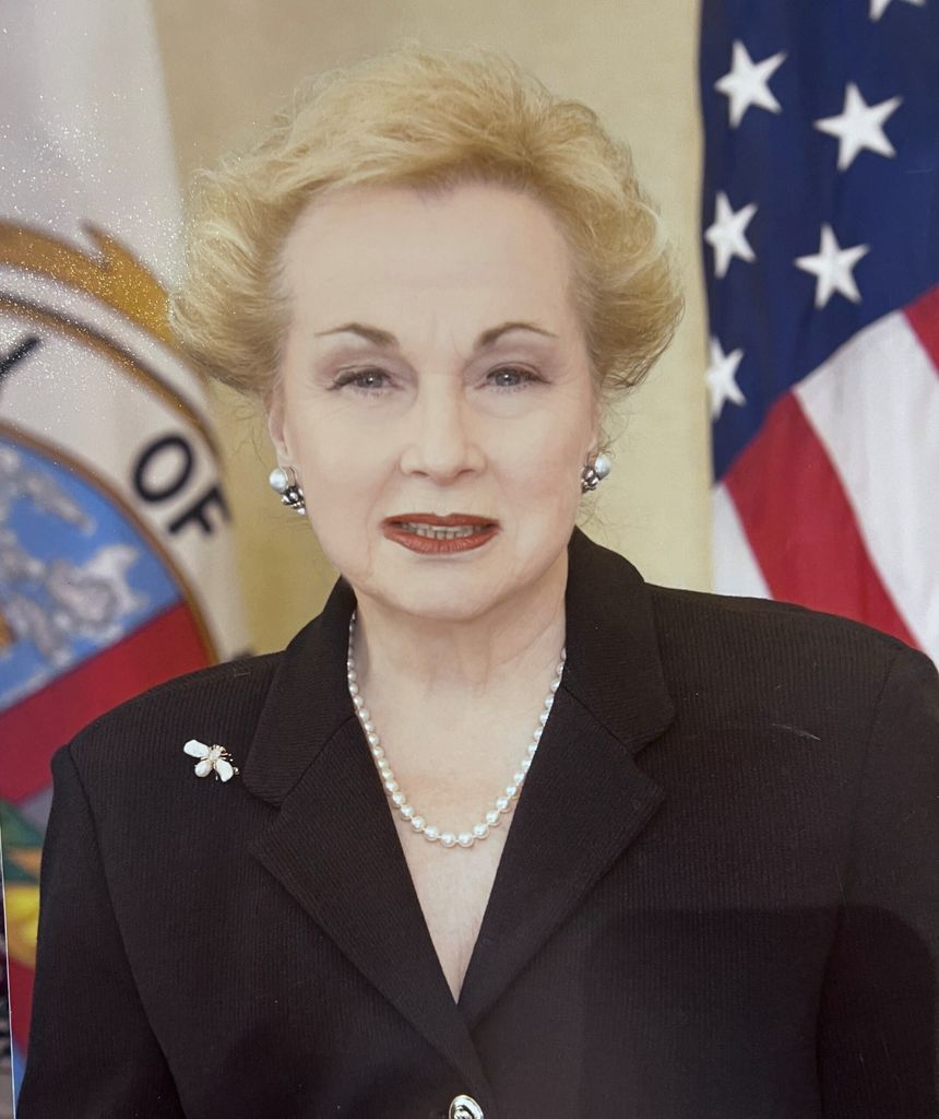 Lillian G. Burry Profile Photo