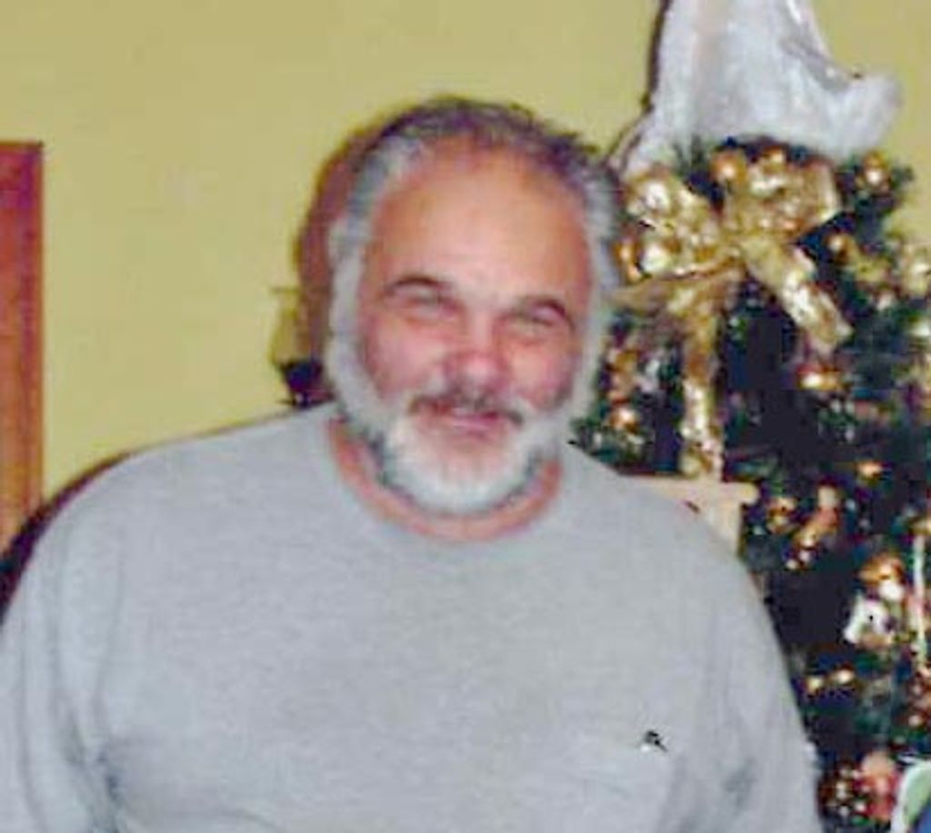 Michael Pearce, Sr Profile Photo