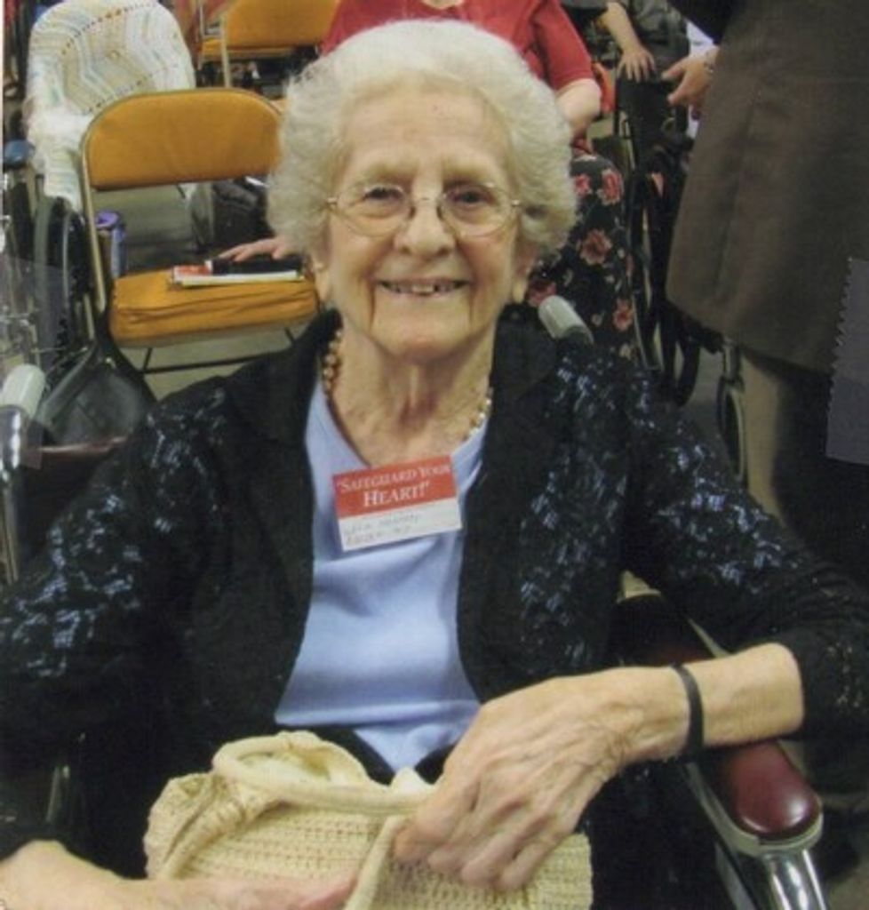 Lola Mae Mchenry Profile Photo
