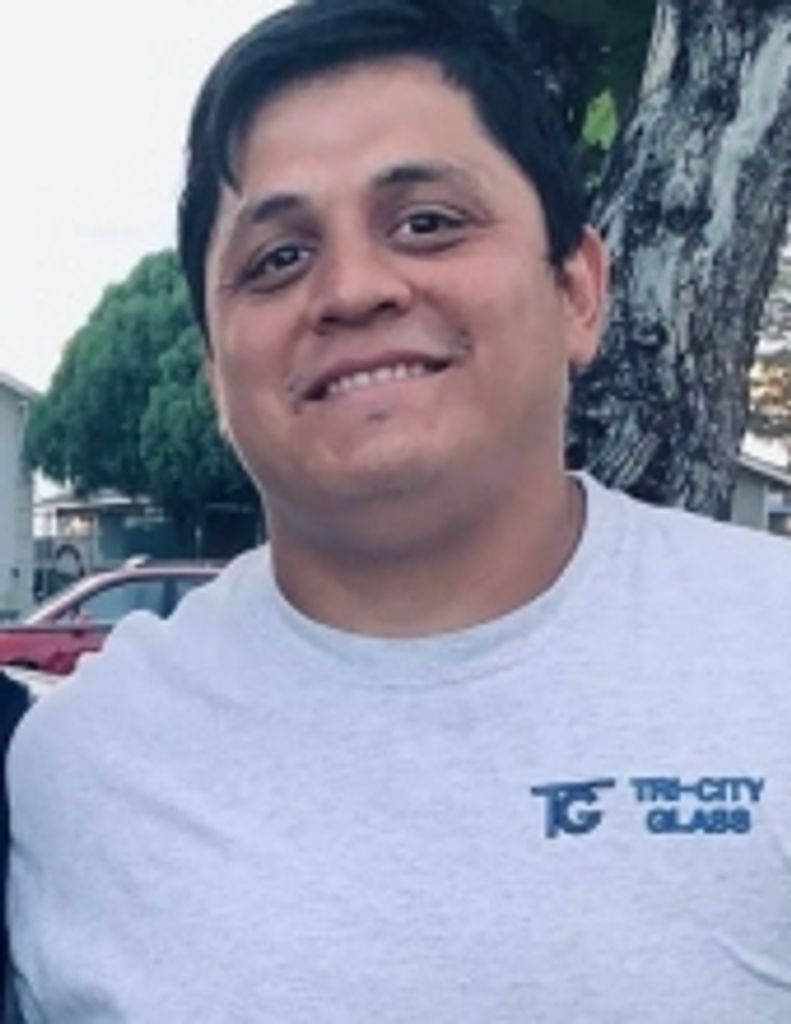 Luis  Cortes  Profile Photo