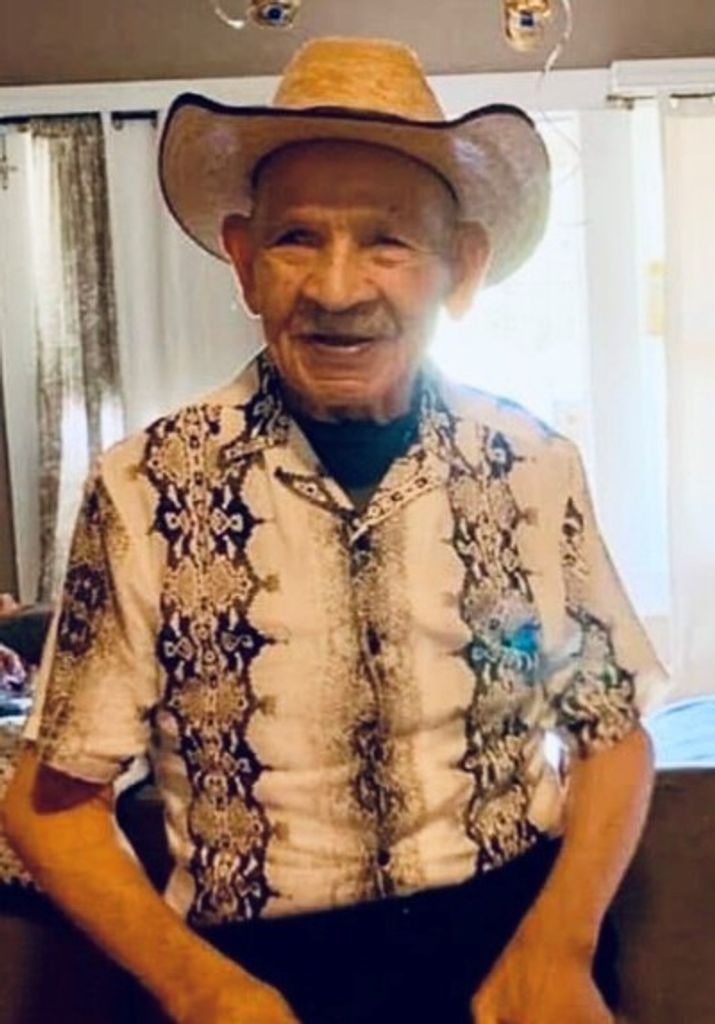 Gilberto Medrano Profile Photo