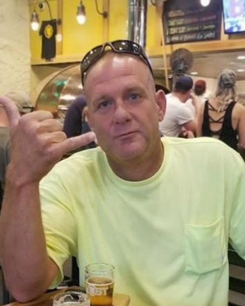 Robert Peter Gleusner Jr. Profile Photo