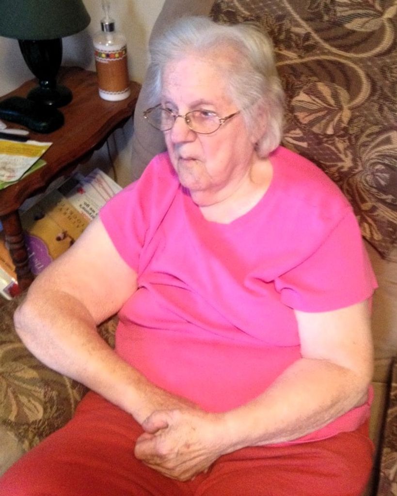 Bonnie Lou Underwood