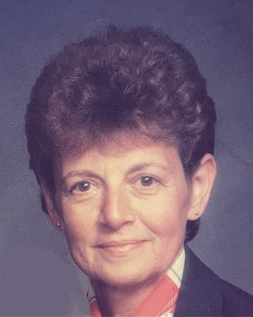 Geraldine Doris Kirkeide (Luebke)