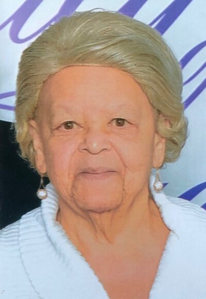 Laura M. Walker Profile Photo
