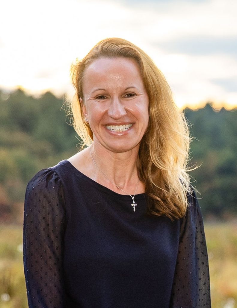 Magdalena “Maggie” Majewski  Ascolillo