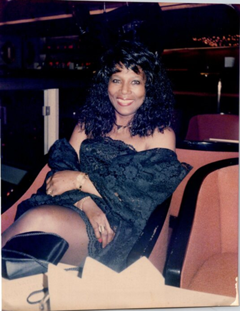 Edna Mae (Davis) Thomas