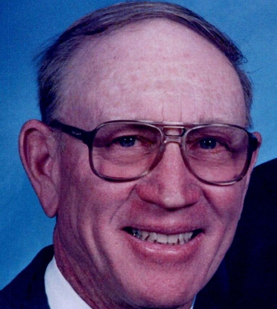 Leland M Albrecht