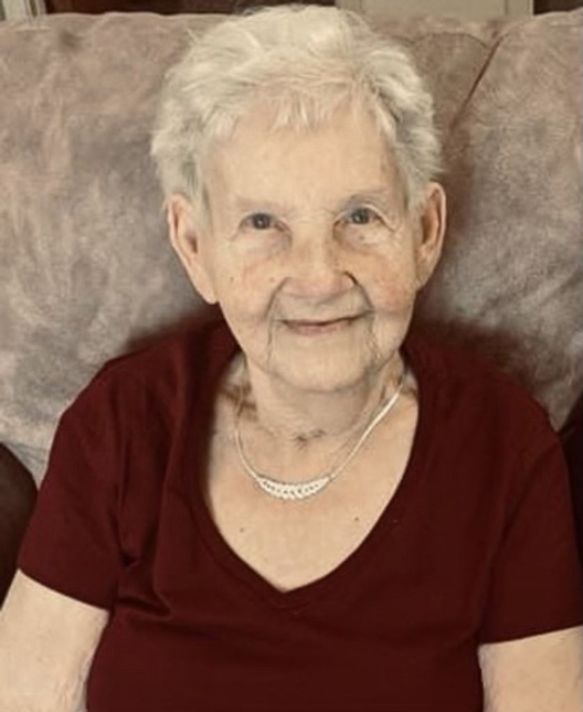 Alice Clausen Profile Photo