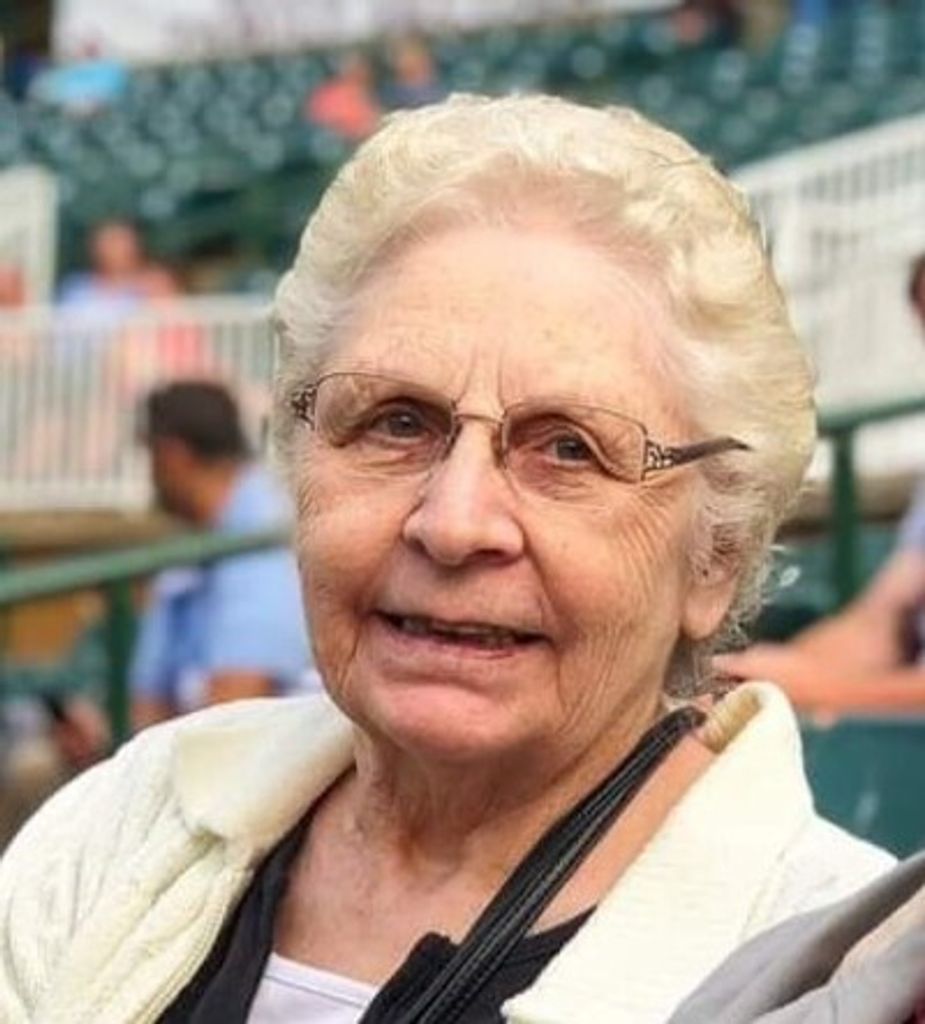 Lois June Beecham Profile Photo