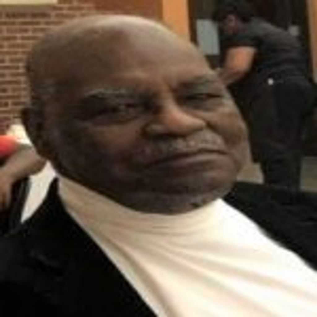 Lloyd Gunter Profile Photo