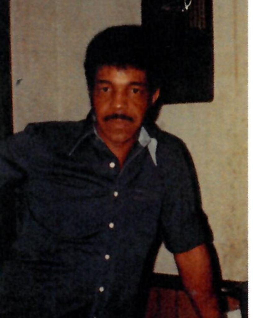 James R Harpool