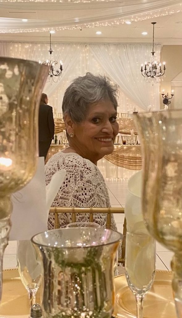 Yolanda Navarro Profile Photo