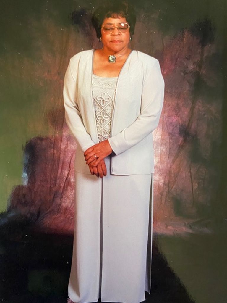 Ledora (Edwards)  Winfield Profile Photo