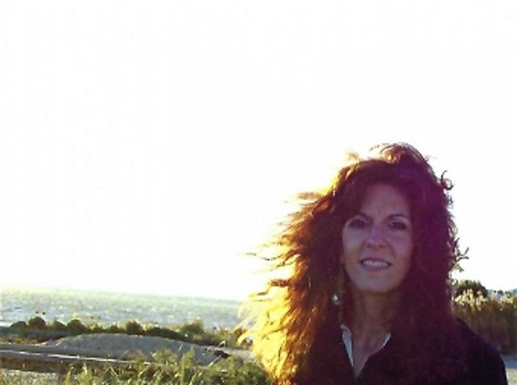 Dana Del Valle Profile Photo