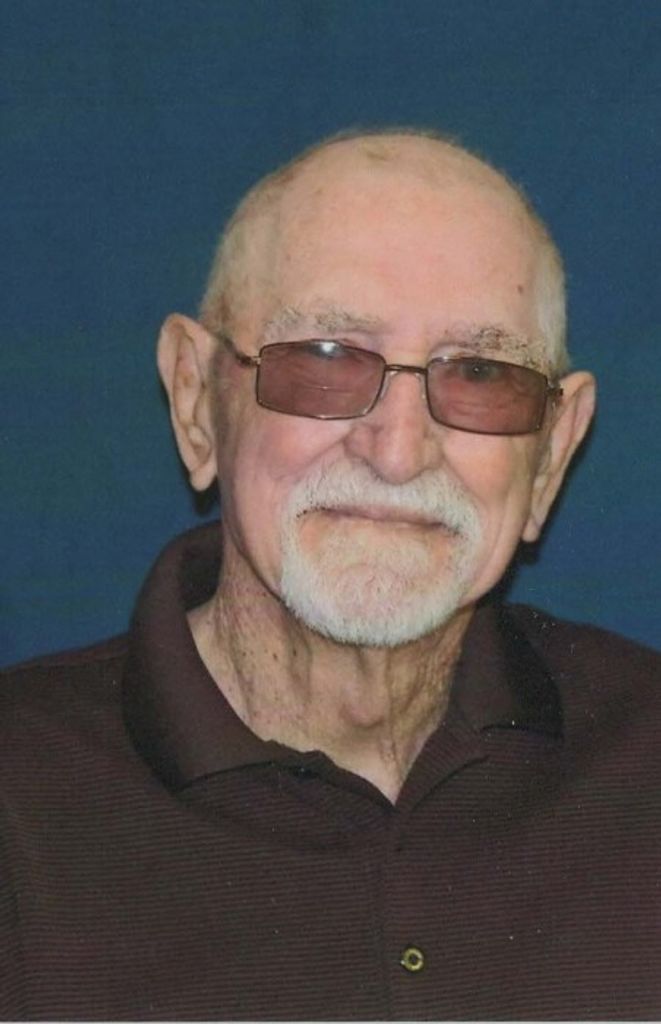 Vernon L Snyder