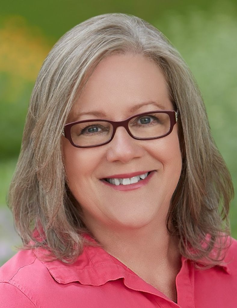Rebecca  Burnette  Starovich Profile Photo