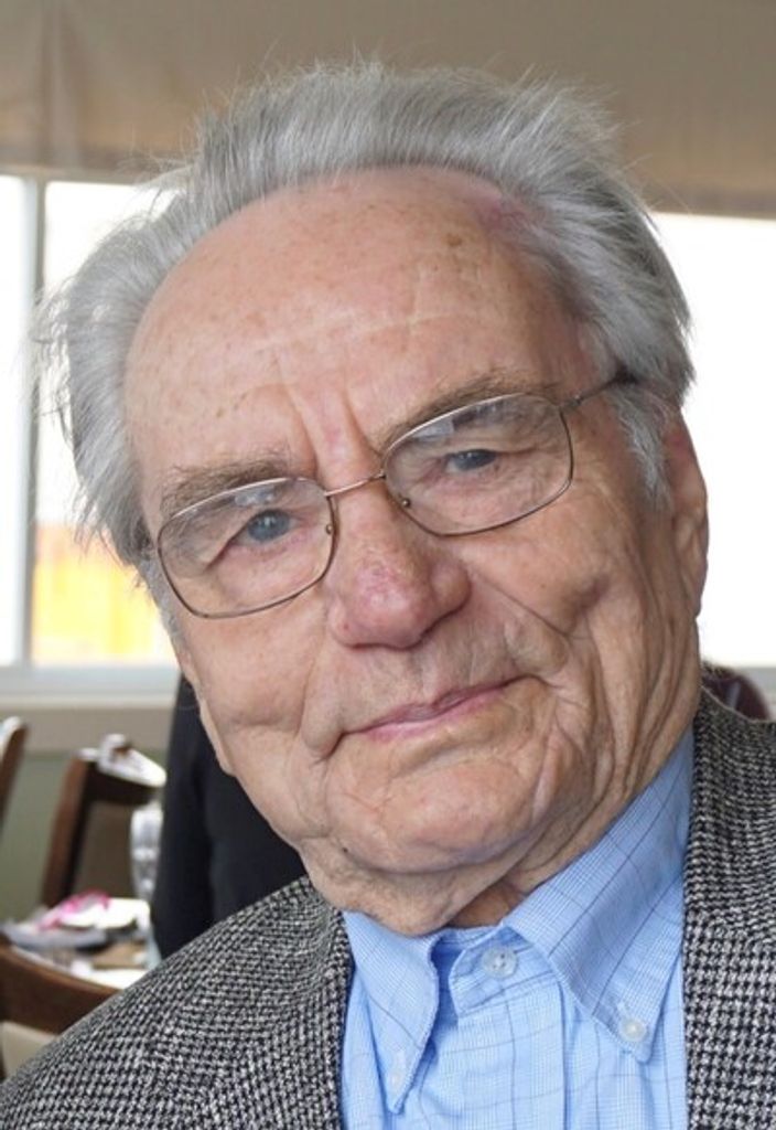 Johannes "Hans" Mahler Profile Photo