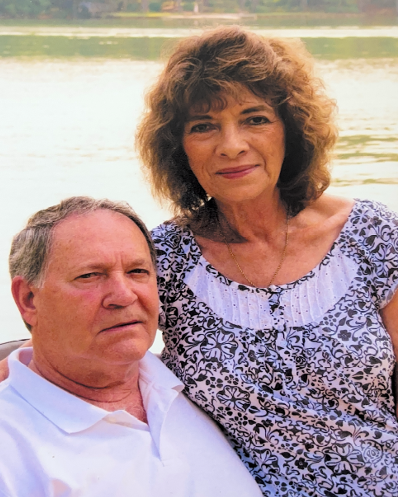 Lynda Maxcine Huddleston Profile Photo