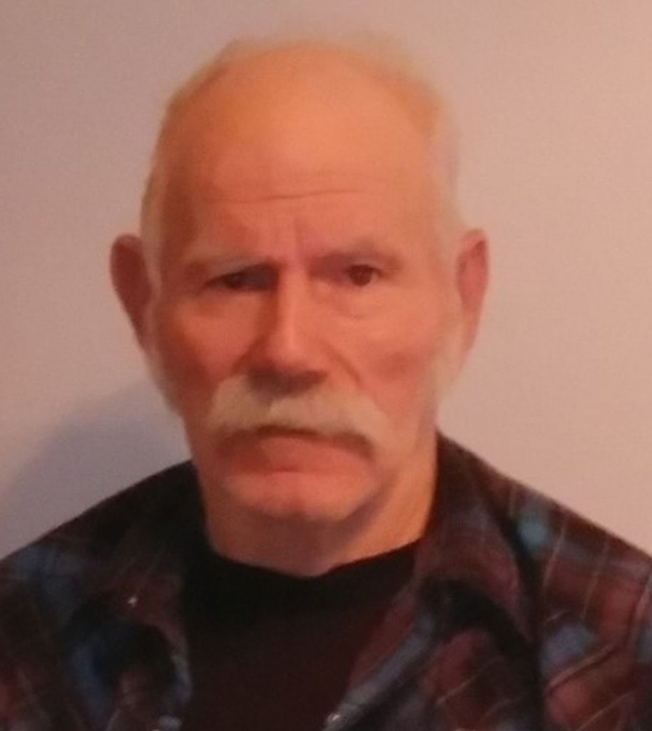 Wesley Huckins Profile Photo