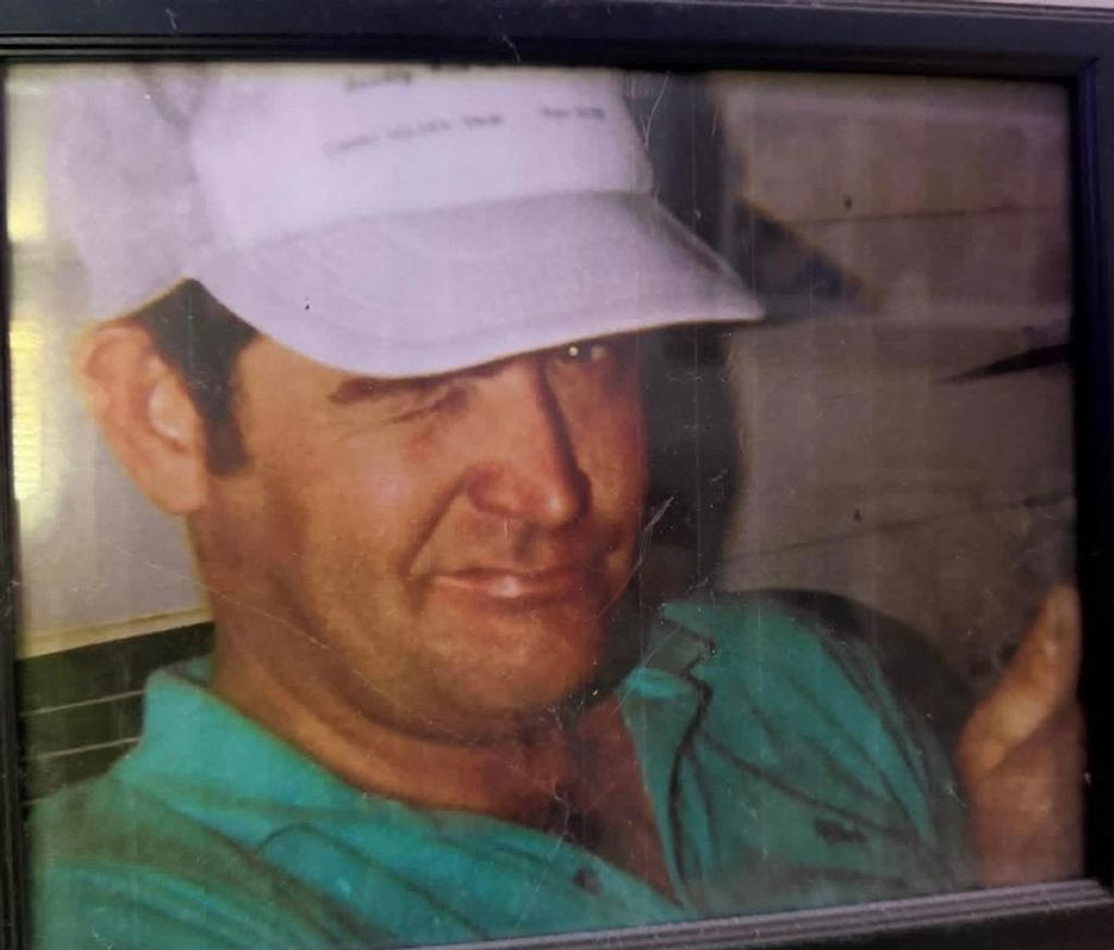 Danny Lee Holden Profile Photo