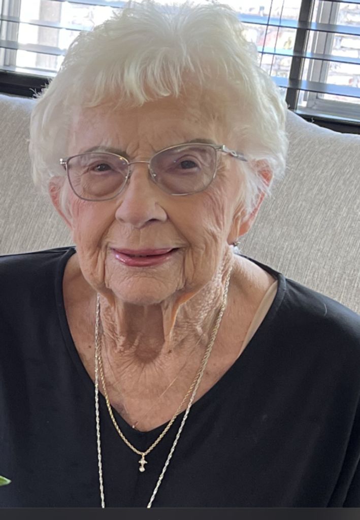 Maxine Pfundheller