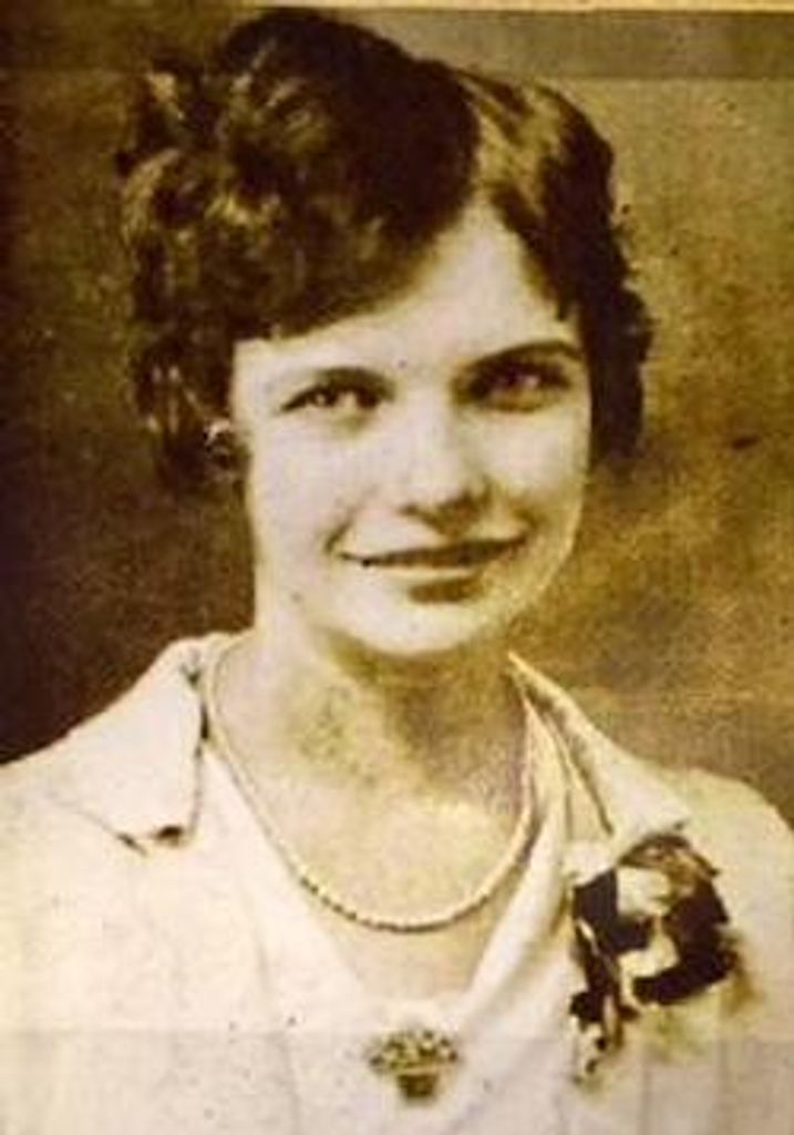 Emma May Ellis Profile Photo